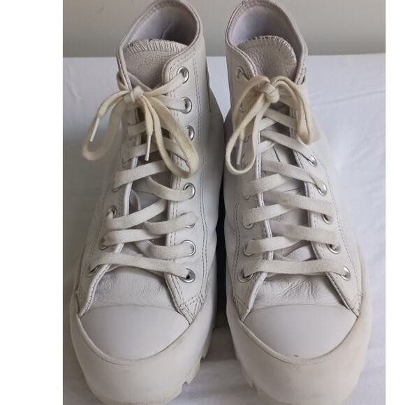 Converse Chuck Taylor  Lug White Leather Hi Top Women's Size 9 - Picture 3 of 12